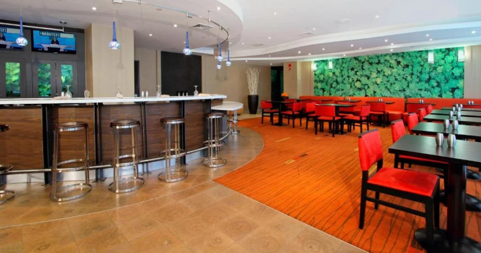 Top 10 Hotels Near MetLife Stadium with Shuttle Service in East Rutherford: Your Ultimate Guide