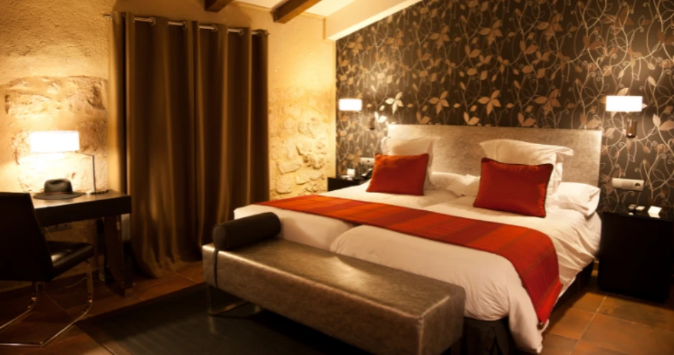 Best Hotels Near MetLife Stadium, East Rutherford: Your Perfect Stay Awaits